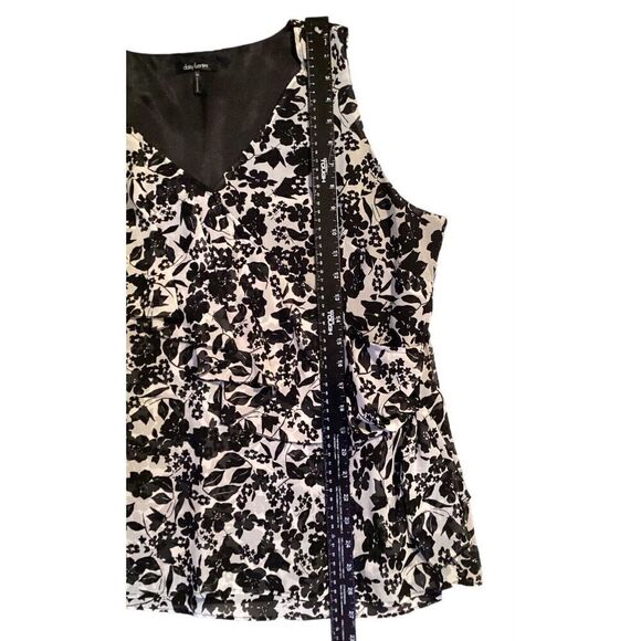 daisy fuentes Women’s Sleeveless Ruffled Top Black Cream Lined Blouse Size 1X - Picture 4 of 5